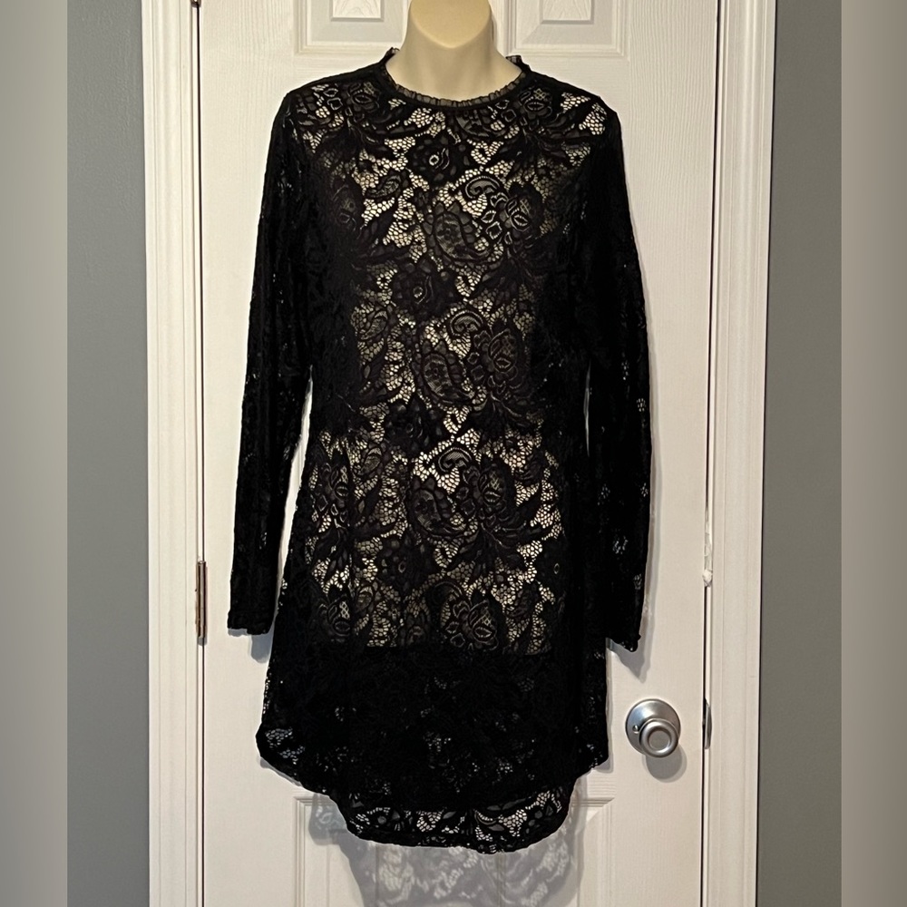 Lace Beach cover up